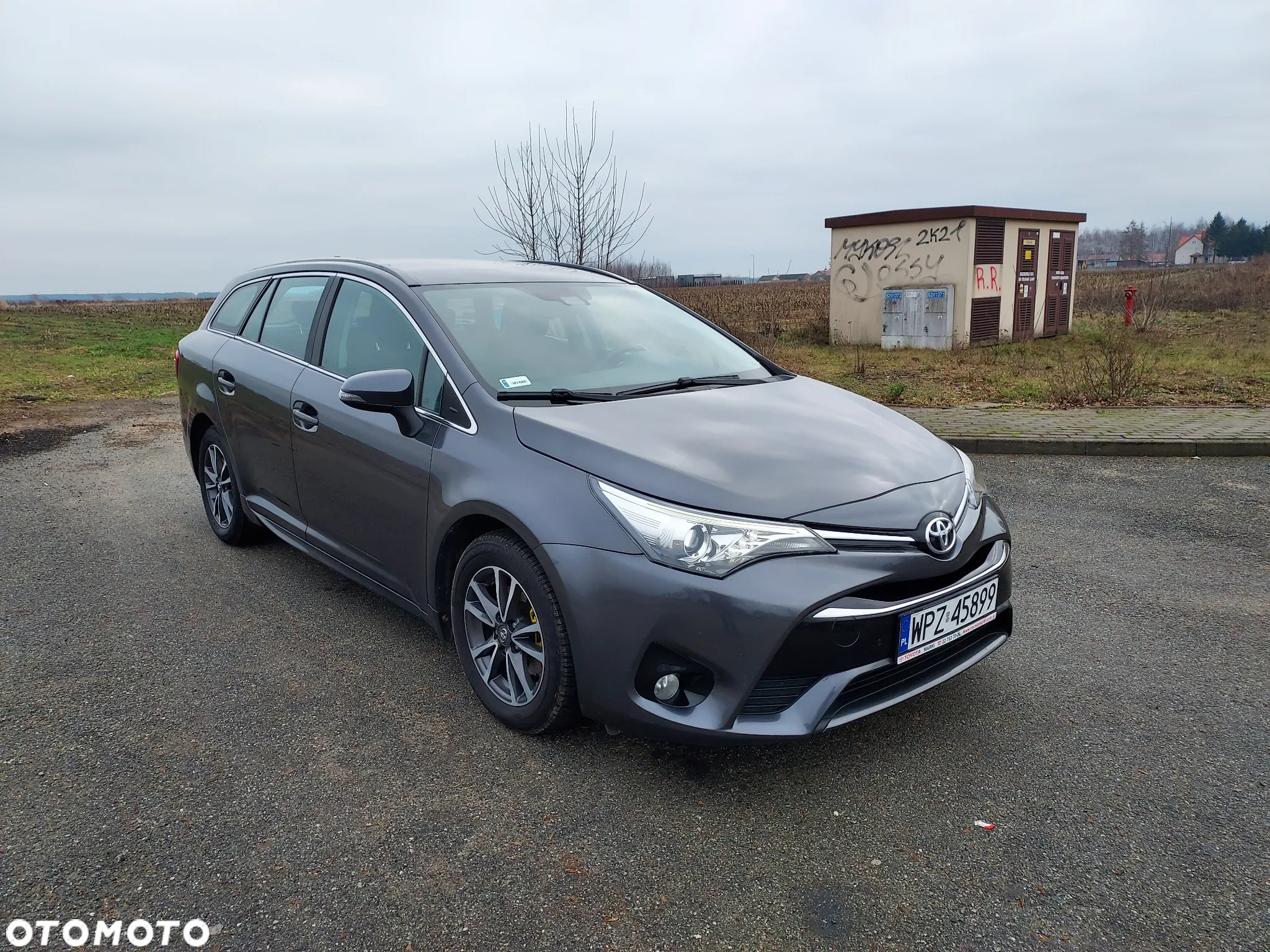 Toyota Avensis 2.0 Premium MS - 8