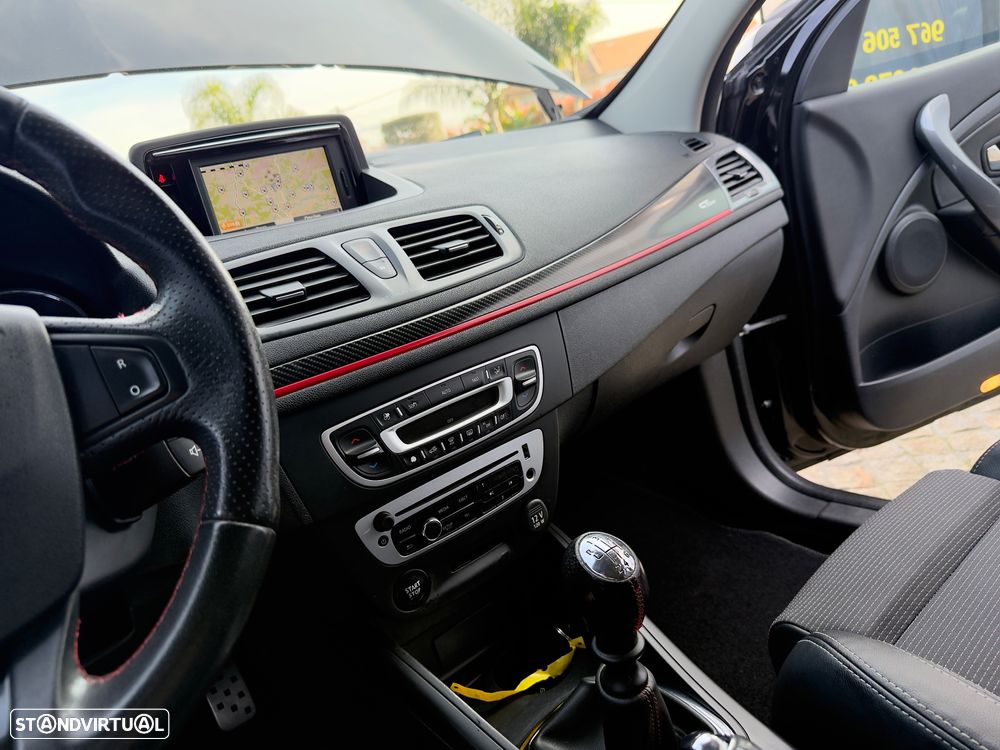 Renault Mégane 1.5 dCi GT Line SS - 44