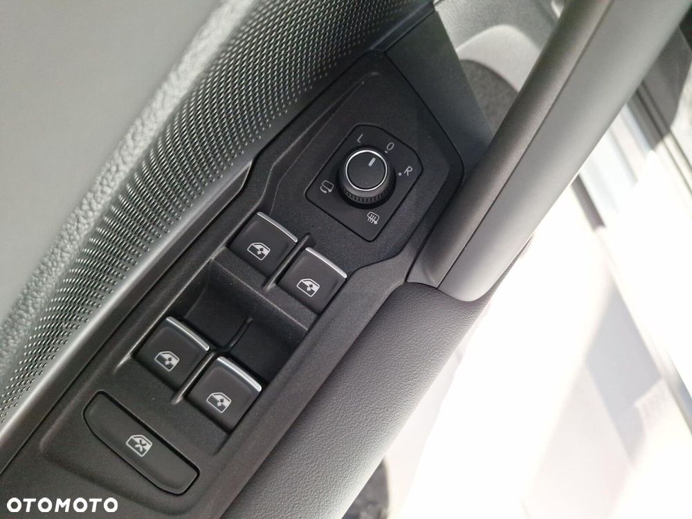 Volkswagen Tiguan - 19