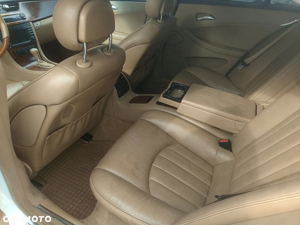Mercedes-Benz CLS 500 7G-TRONIC - 8
