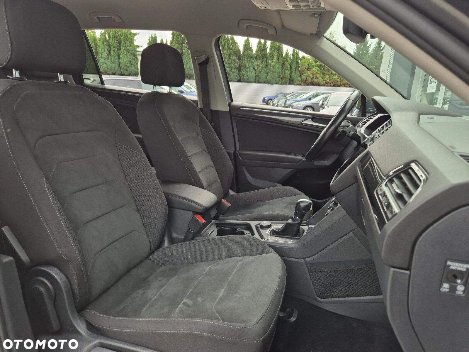 Volkswagen Tiguan Allspace 2.0 TDI 4Mot SCR Highline DSG 7os - 12