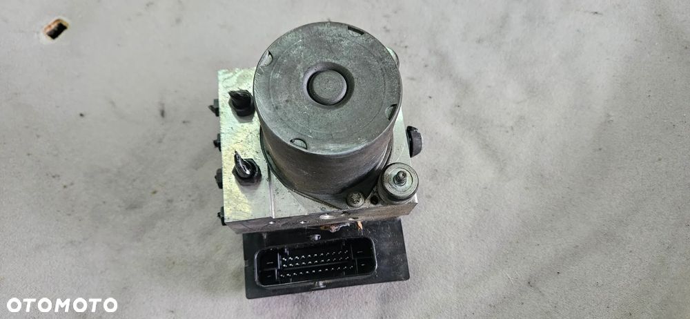 Pompa sterownik ABS Audi A6 C6 2006r 4F0910517D 0265950360 - 2