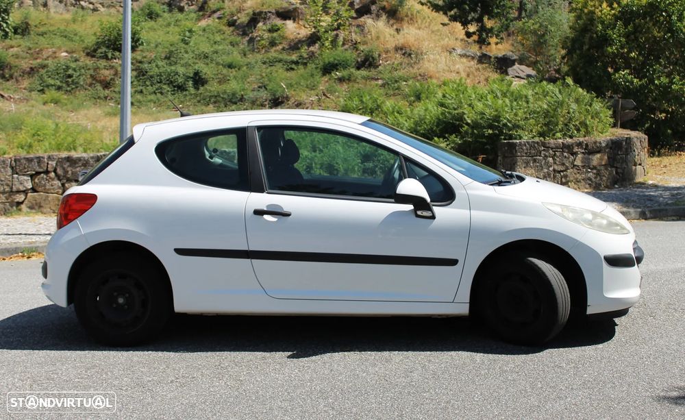 Peugeot 207 1.4HDI - 5
