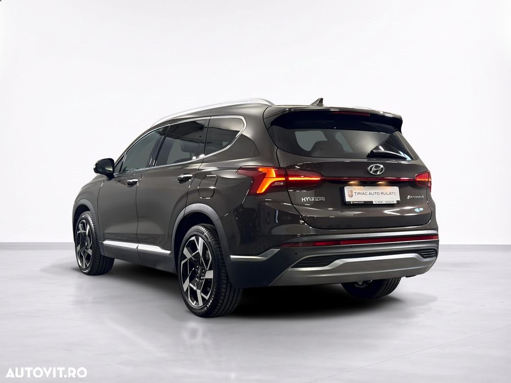 Hyundai Santa Fe - 4