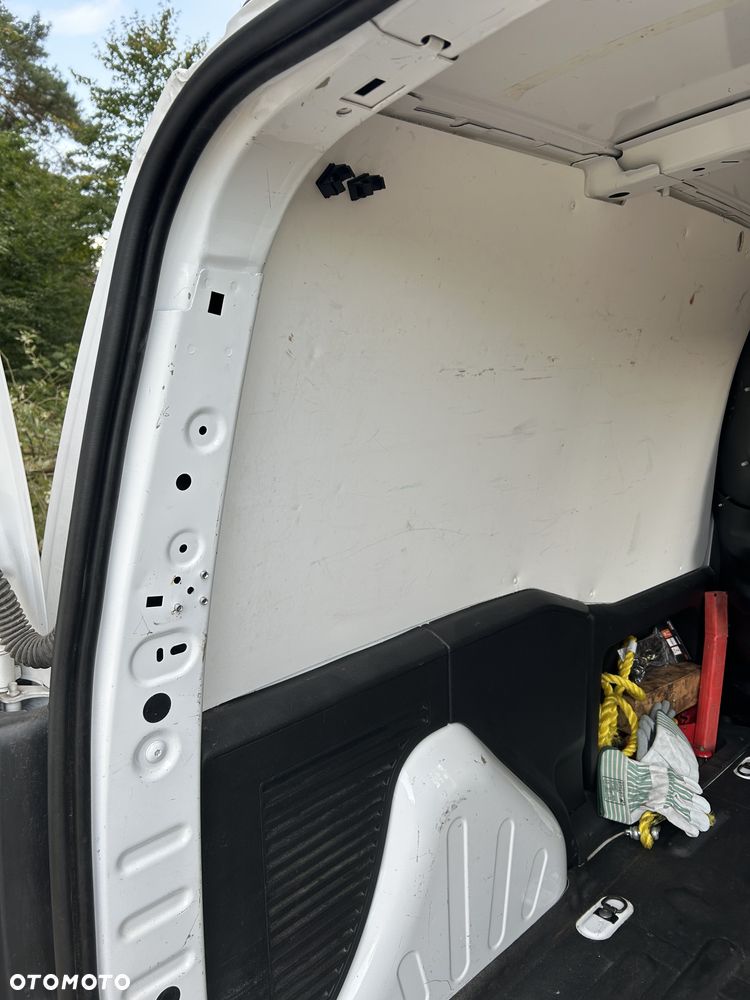 Citroën Berlingo L2 1.6 BlueHDi 100 - 32