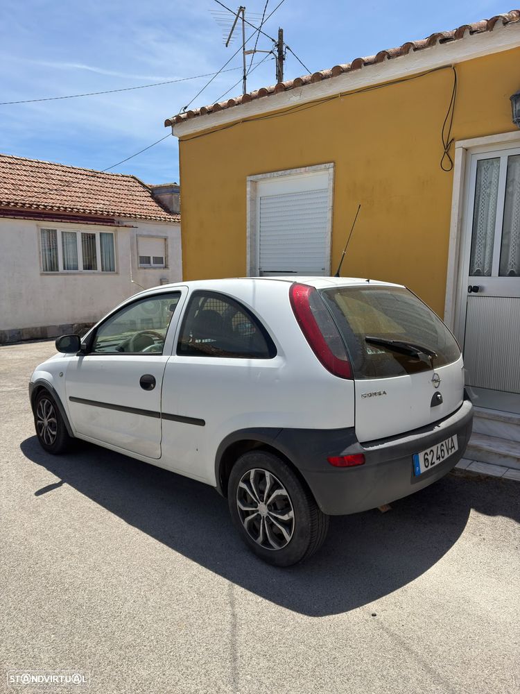 Opel Corsa - 3
