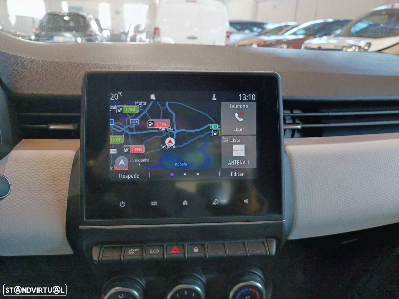Renault Clio - 20