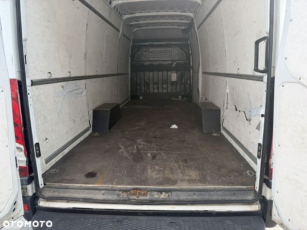 Iveco Daily 35S16 V - 8