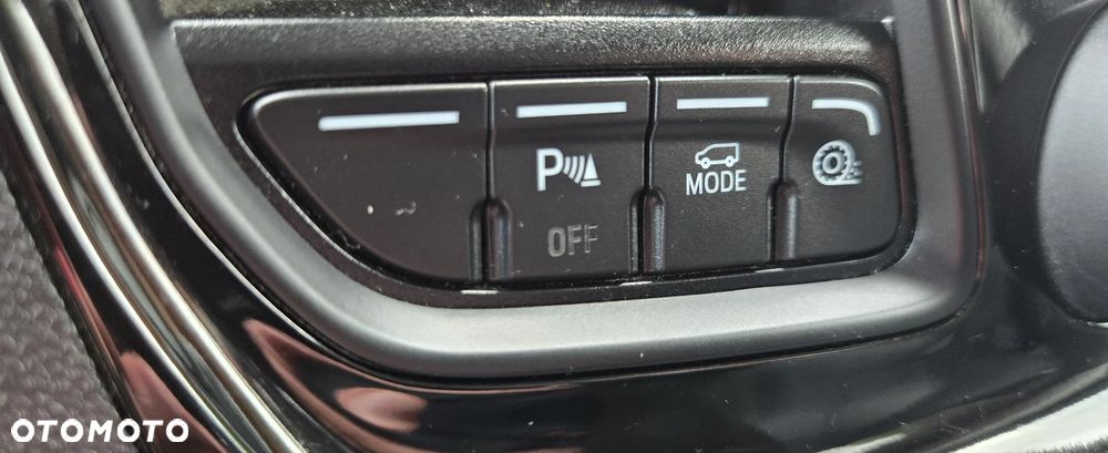 Ford Tourneo Custom 320 L1H1 VA Autm Titanium - 27