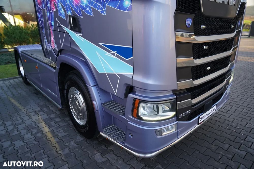 Scania S 580 / V8 / EDIȚIE LIMITATĂ ORIGINALĂ / NR. 010 / RETARDER / I-PARK COOL / AER COMPLET MATIC / PIELE / EXPRESS / - 10