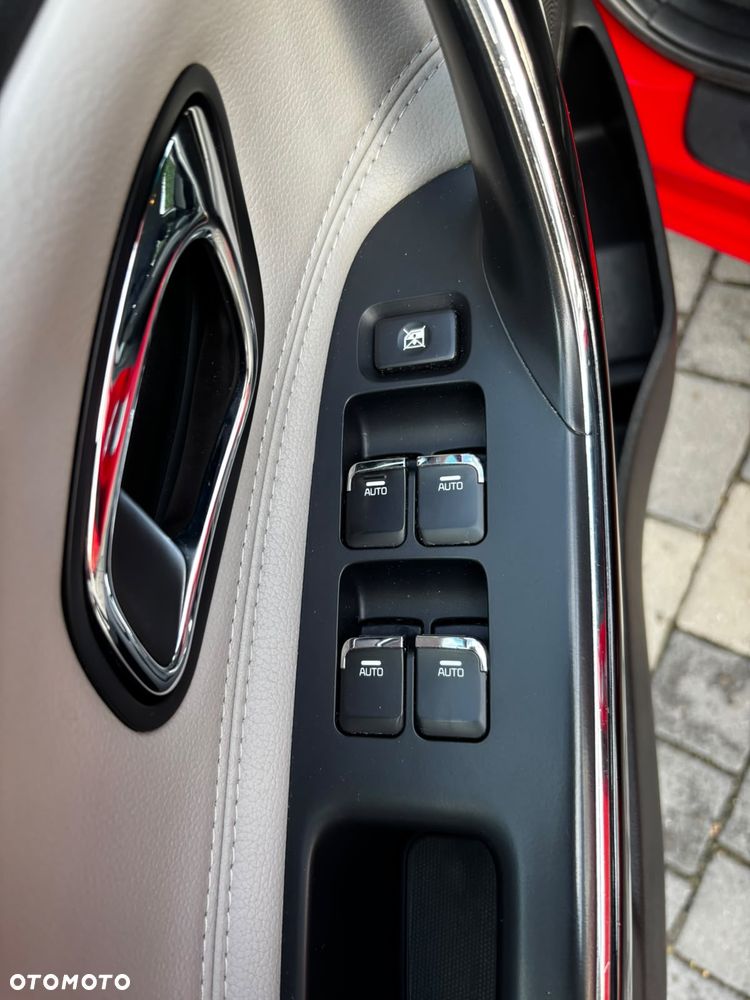 Kia Ceed 1.6 CRDi L Business Line - 10