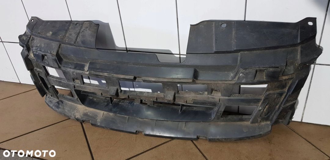 Isuzu D-Max ii Grill Atrapa - 1