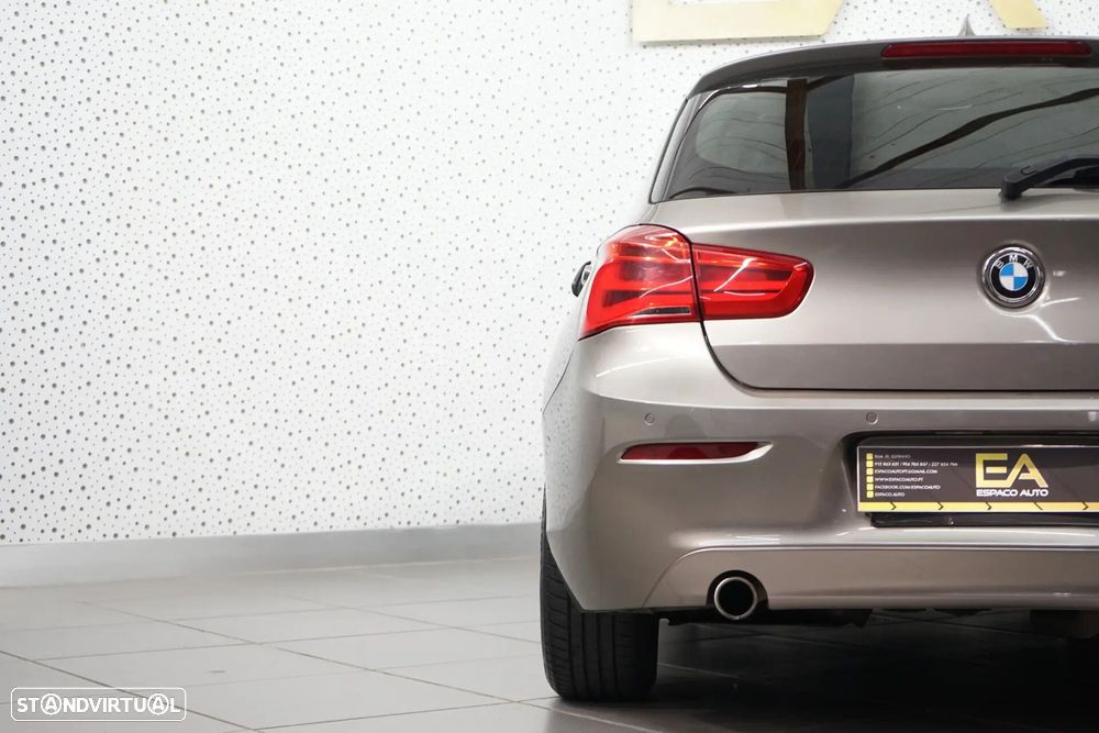 BMW 116 d Line Urban - 41