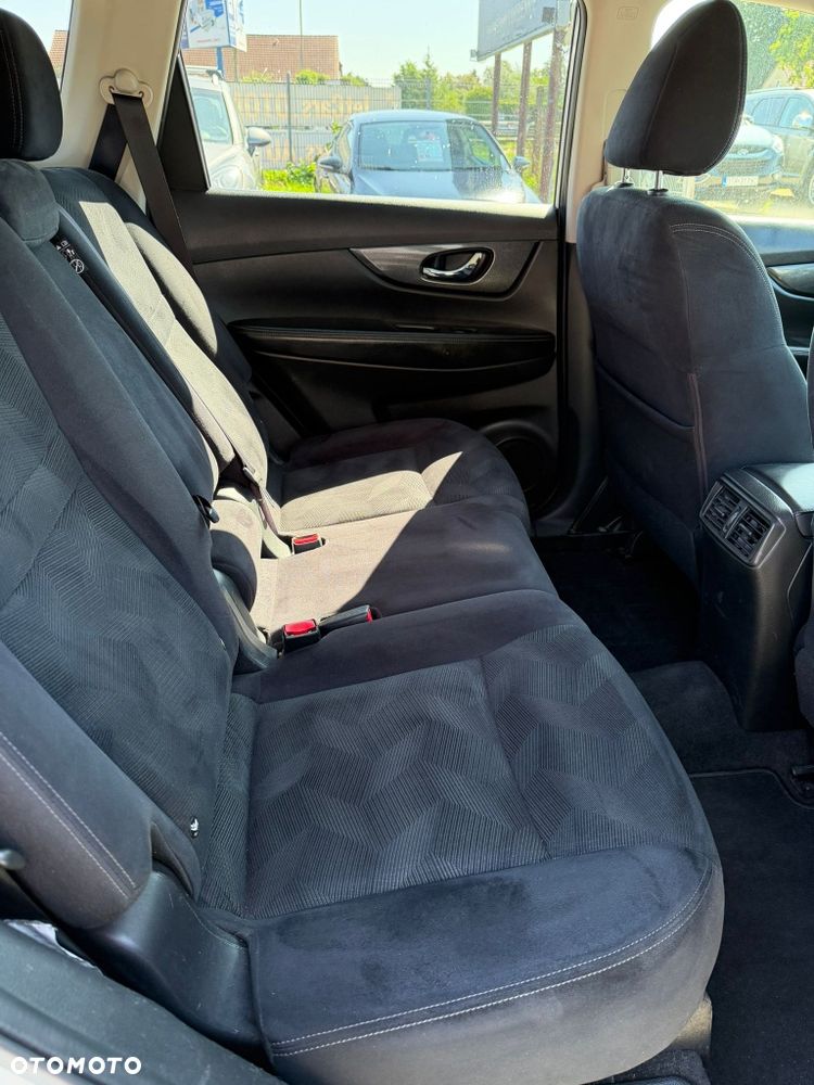 Nissan X-Trail - 8
