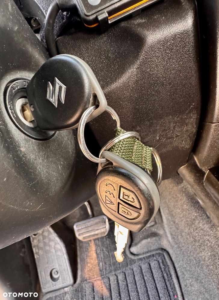 Suzuki Jimny - 30
