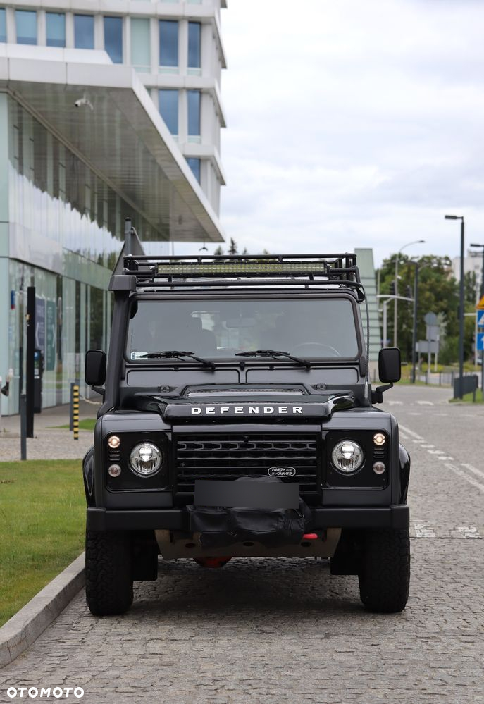 Land Rover Defender 90 2.2 TD4 E - 4