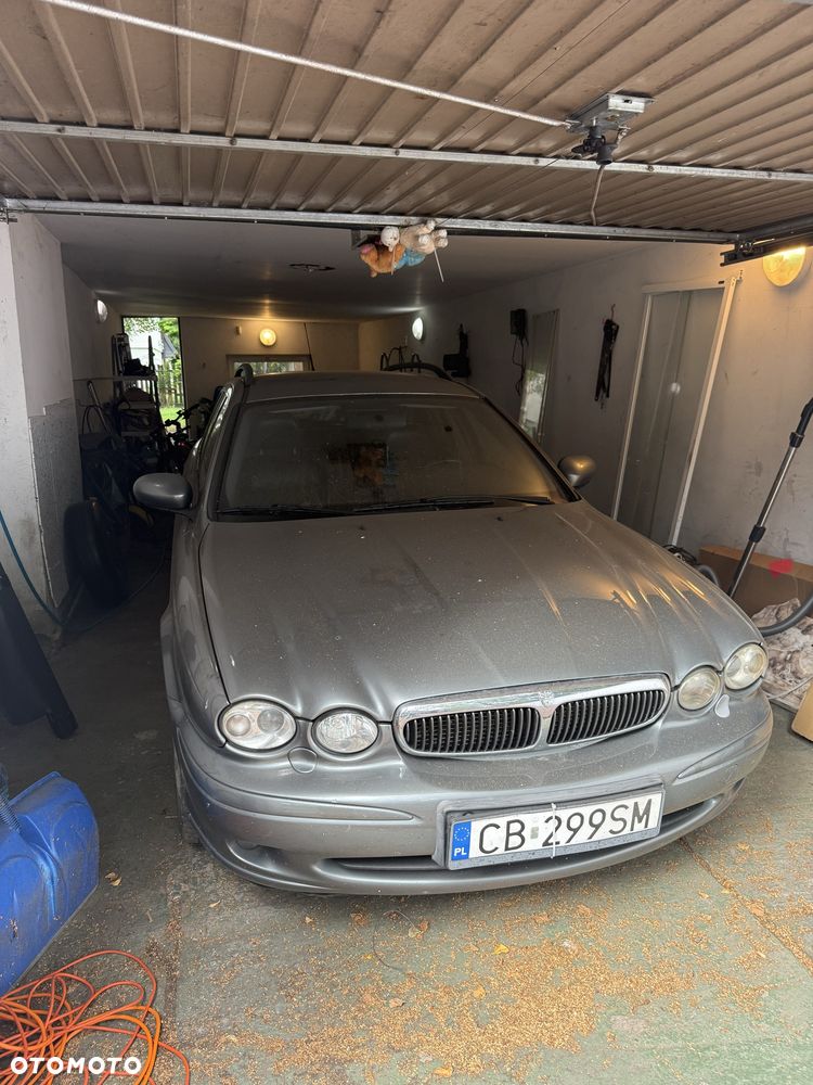Jaguar X-Type - 1