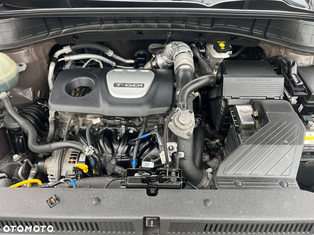 Hyundai Tucson 1.6 GDi 2WD Premium - 24