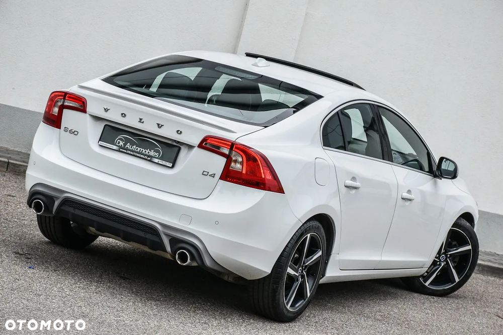 Volvo S60 D4 Drive-E R-Design Summum - 8
