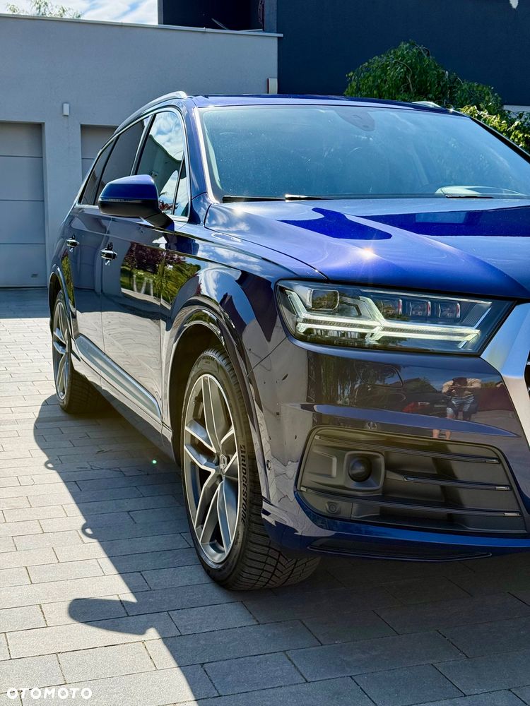 Audi Q7 - 16