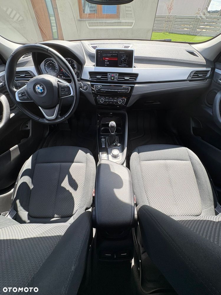 BMW X2 sDrive18i Advantage Plus - 12