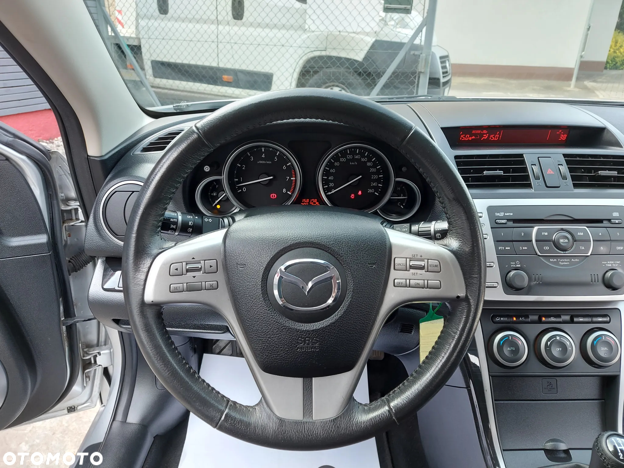 Mazda 6 1.8 Exclusive - 28