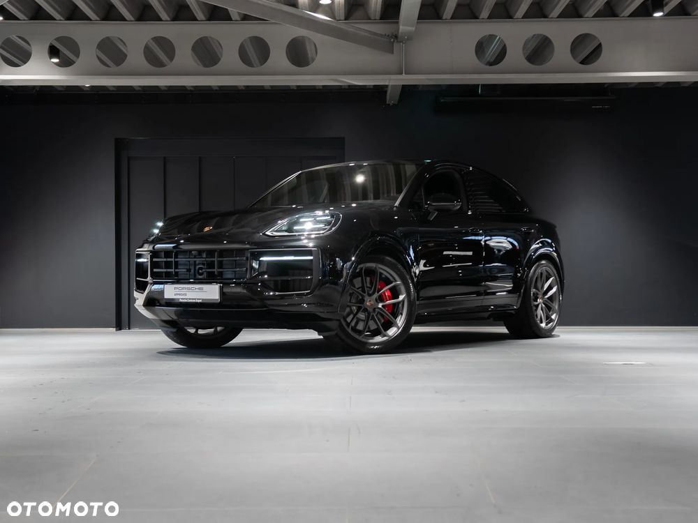 Porsche Cayenne - 1