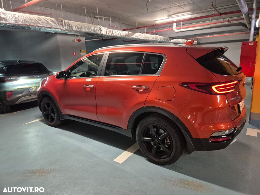 Kia Sportage 1.6 DSL MHEV 7DCT HP 4x2 GT Line - 10