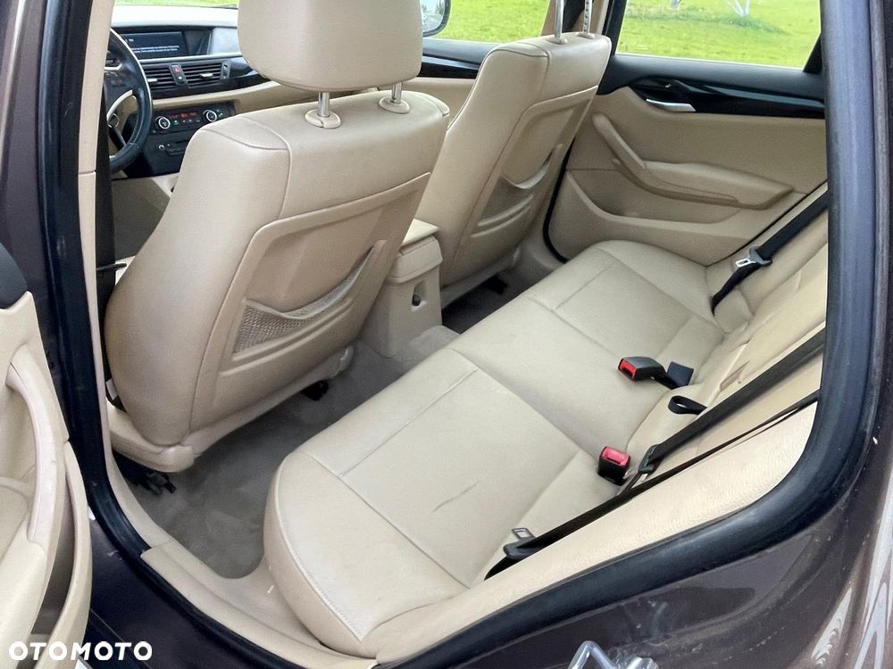BMW X1 xDrive23d - 16