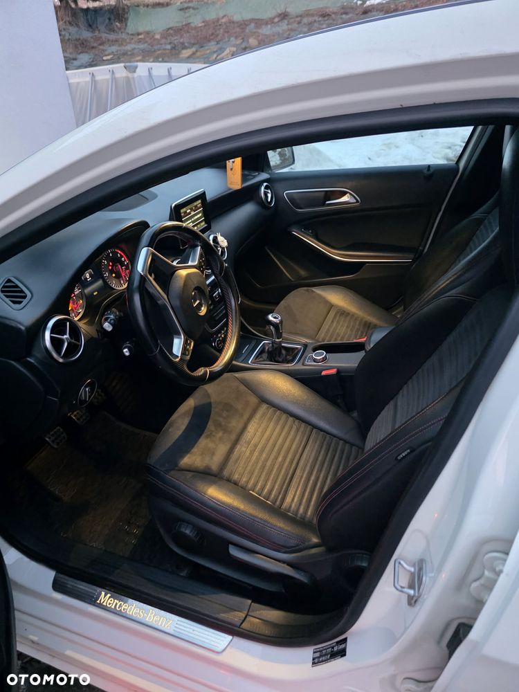Mercedes-Benz Klasa A 180 CDI (BlueEFFICIENCY) - 17