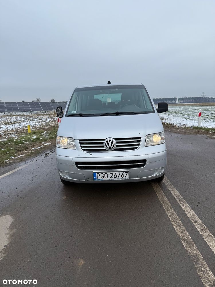 Volkswagen Multivan - 2