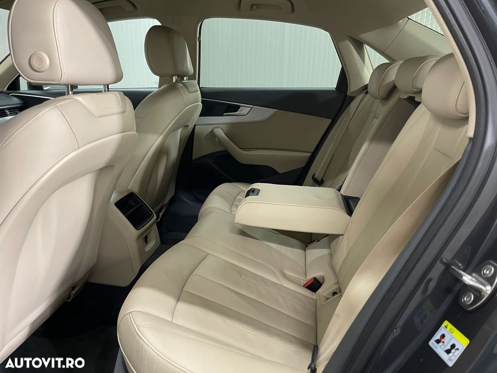 Audi A4 2.0 TDI S tronic - 12