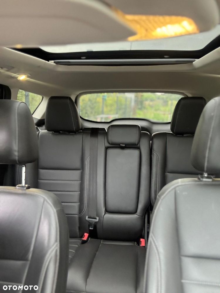 Ford Escape 2.0 EcoBoost AWD Titanium - 11