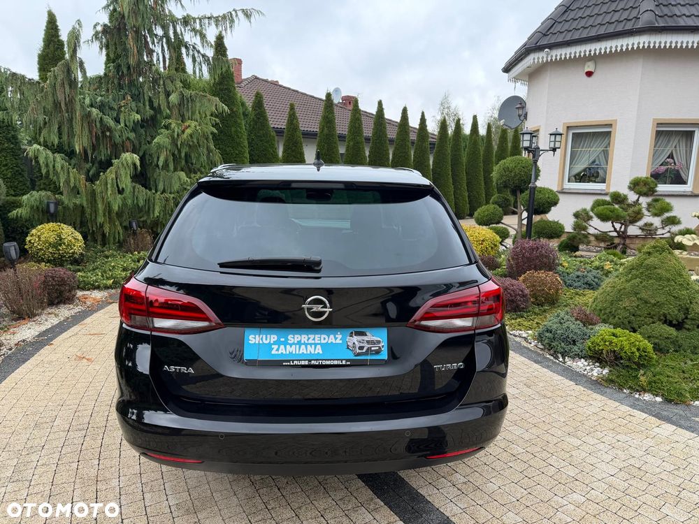 Opel Astra 1.4 Turbo 120 Jahre - 24