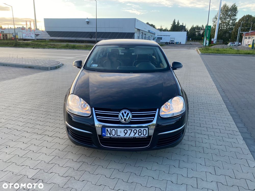 Volkswagen Jetta 1.9 TDI United - 4