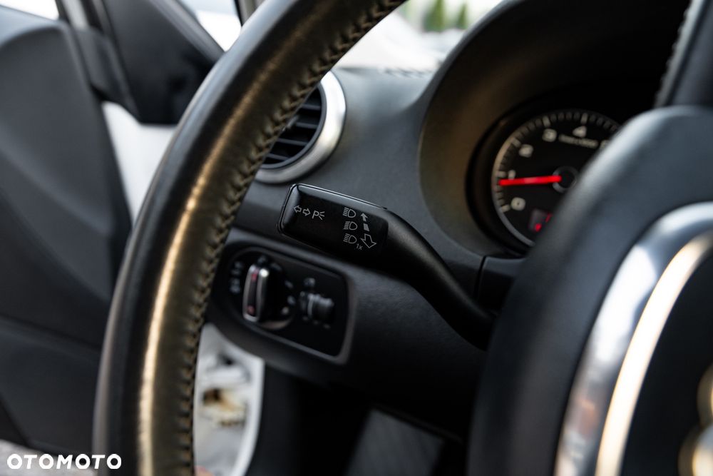 Audi A3 Sportback 1.6 Ambition - 29