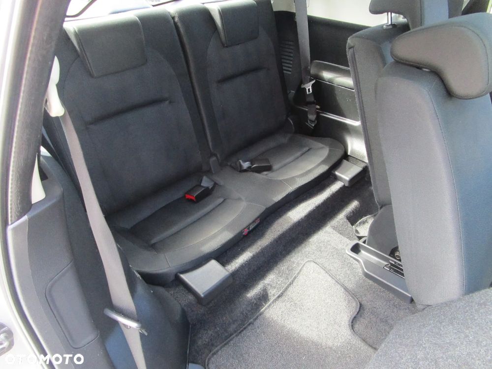 Nissan Qashqai+2 2.0 tekna - 31