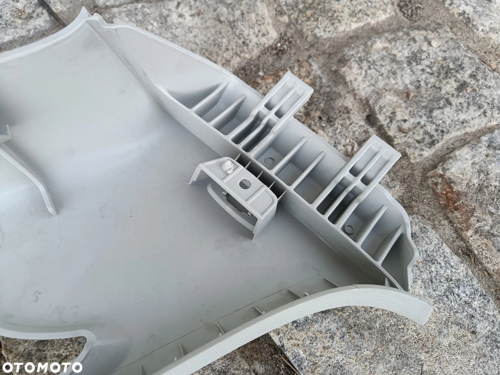 Osłona Słupka C Skoda Kodiaq Prawa Zaślepka 565867288B - 9