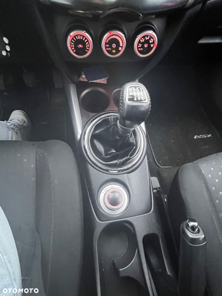 Mitsubishi ASX 1.8 DI-D 4WD Invite - 16