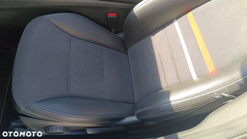 Mercedes-Benz Klasa A 180 (BlueEFFICIENCY) Style - 18