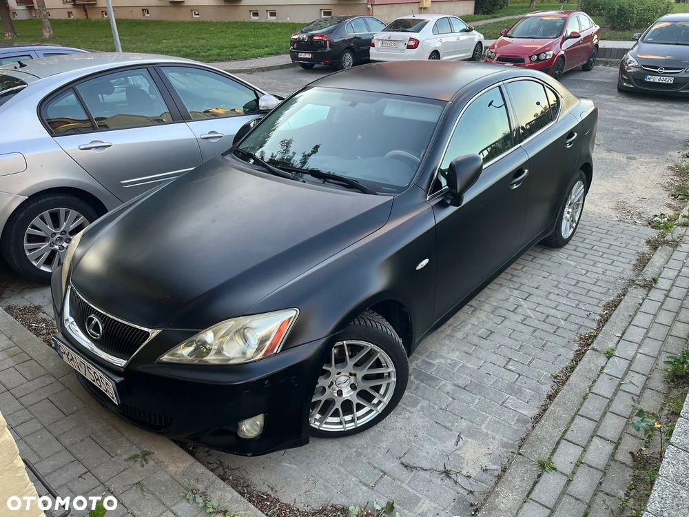 Lexus IS 220d - 1