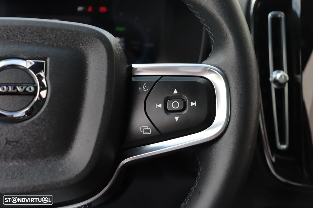 Volvo C40 Recharge Twin First Edition - 23