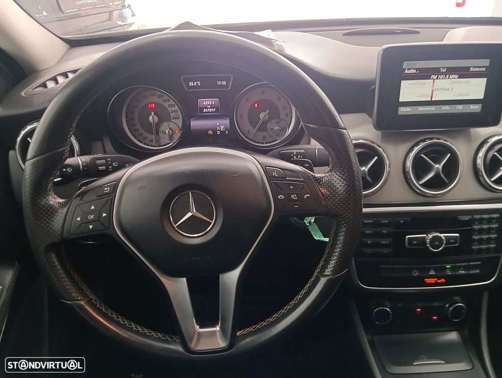 Mercedes-Benz GLA 200 CDI Aut. — fotografia 22