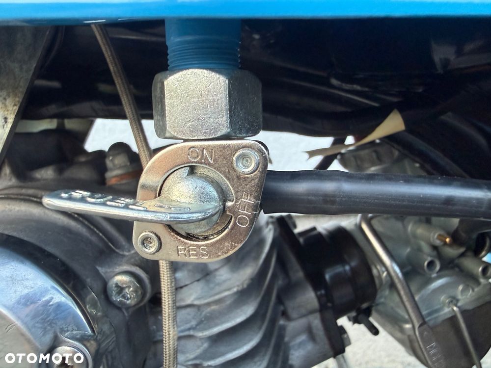 Honda CB - 30
