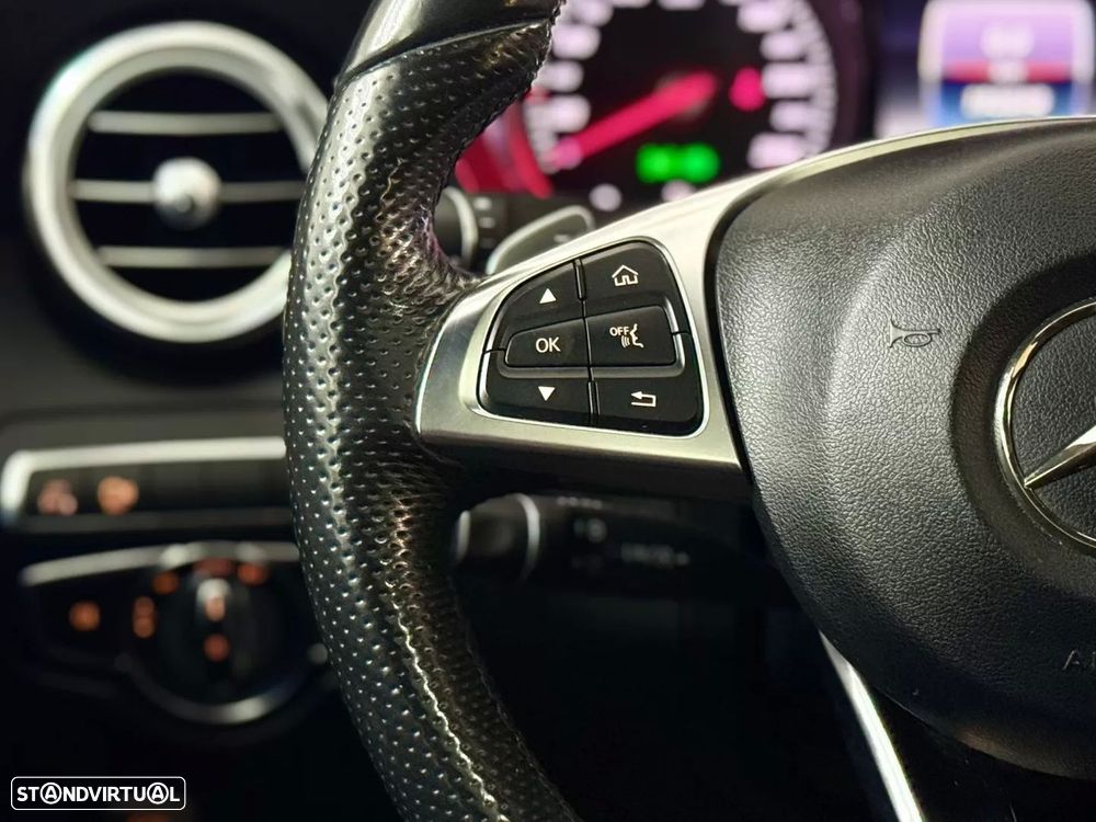 Mercedes-Benz GLC 250 d Coupé AMG Line 4-Matic - 36