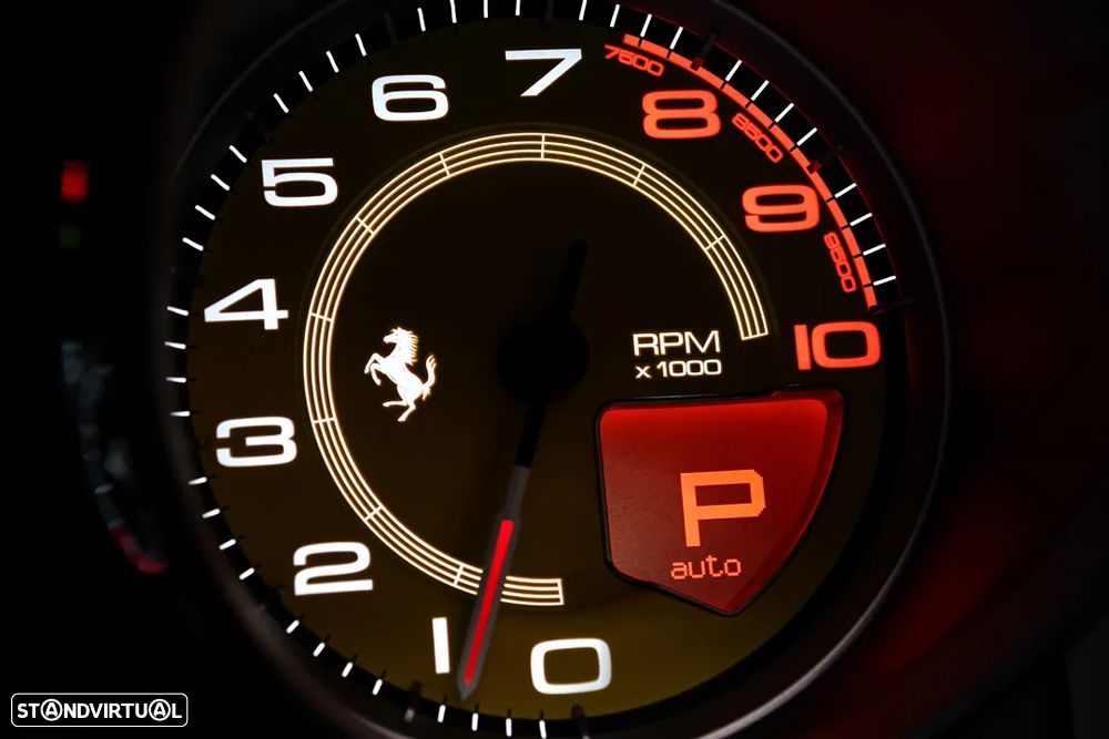 Ferrari Portofino M - 25