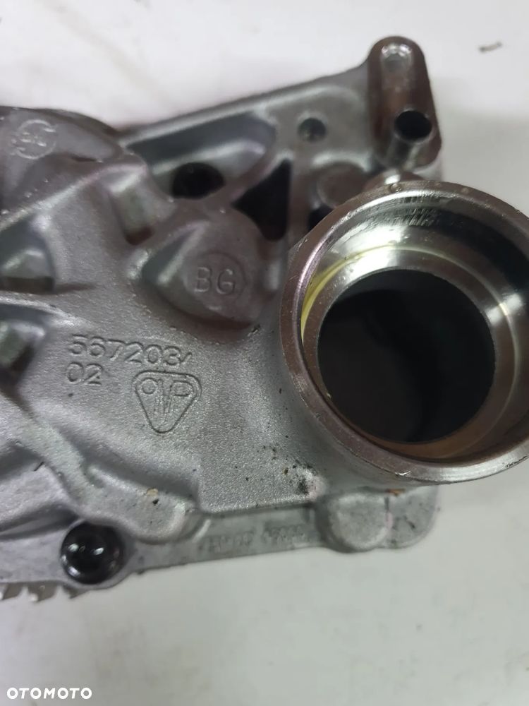 Pompa oleju Volvo FH4 FH5 P23297893 23297893 - 7