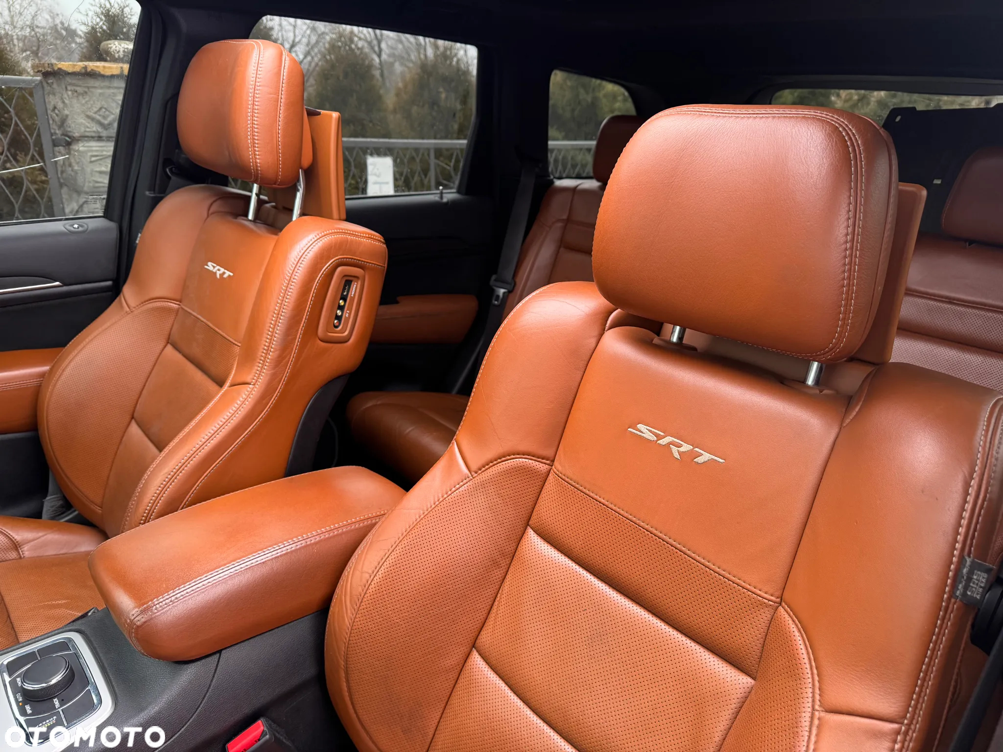 Jeep Grand Cherokee - 15