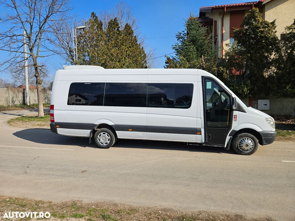 Mercedes-Benz Sprinter - 1
