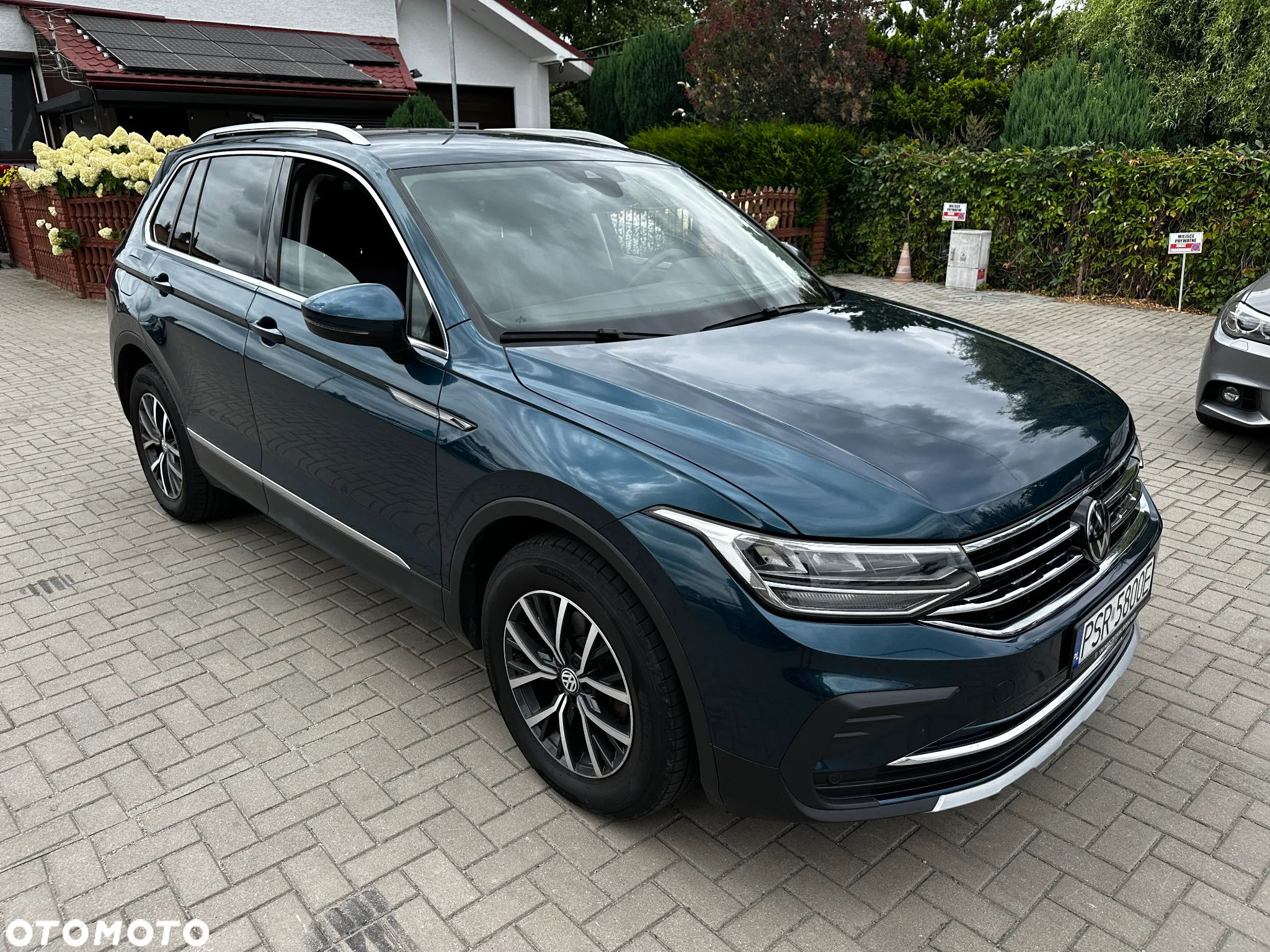 Volkswagen Tiguan - 2